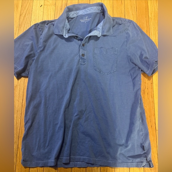 Three Vineyard Vines Men’s Collared Shirts - Picture 4 of 10